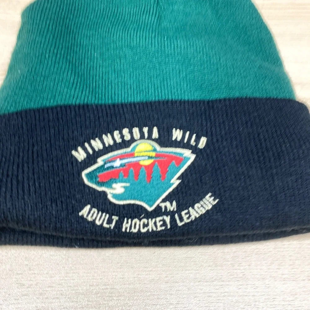 Minnesota Wild Hat Cap Beanie Green Black Adult Hockey League NSC Super Rink NHL